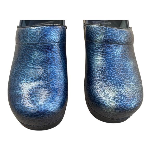 DANSKO Professional Metallic Blue Crackle Clogs EU 35 US 5 Nurse Work Shoe - Picture 11 of 16